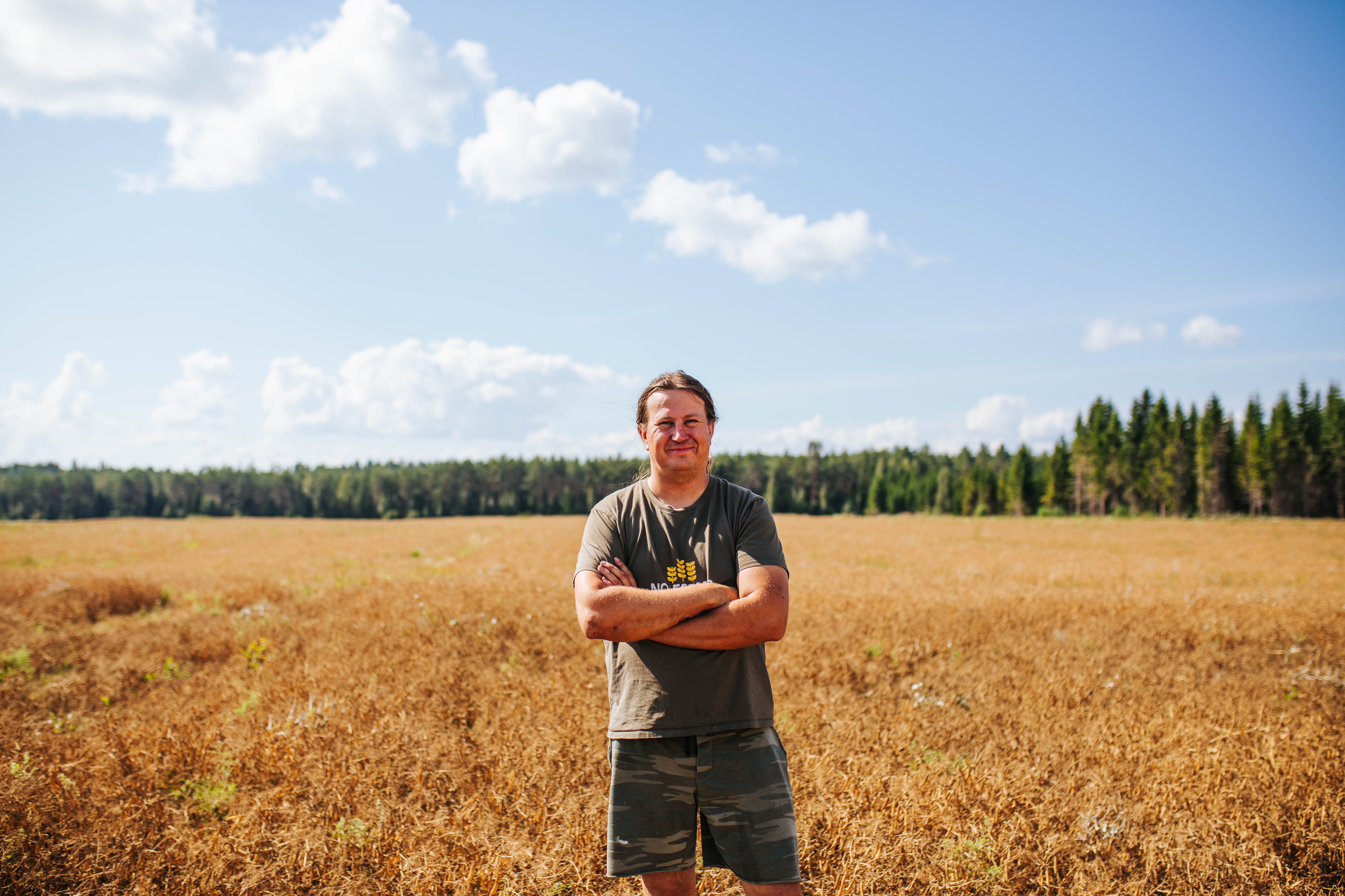 Peltolan viljatilalla
